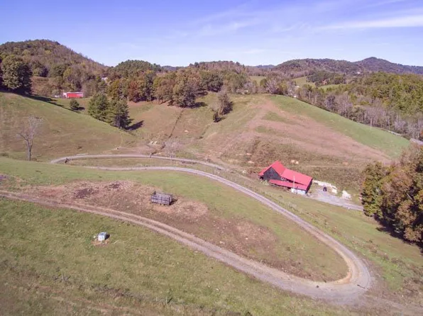 108 Howell Rd, Marshall, NC 28753