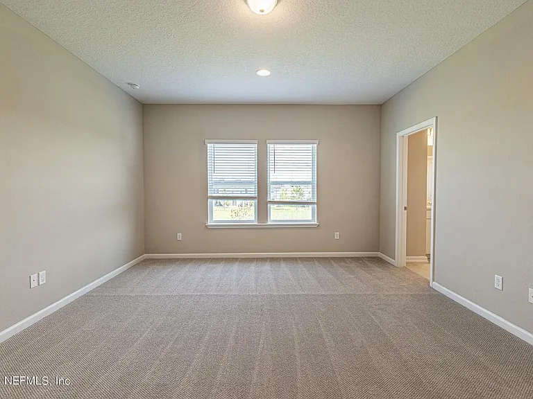 47 Goldcrest Way — Photo 11