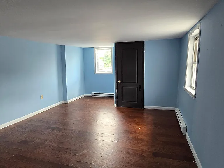 139 N Main St #2 — Photo 4