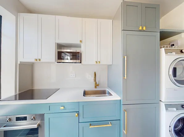 1 Christopher Street image 4 of 7