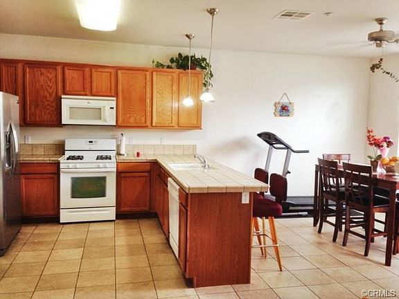 4th image of 26191 Barnes Ct