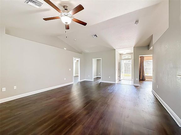 3rd image of 1741 Shevlin St