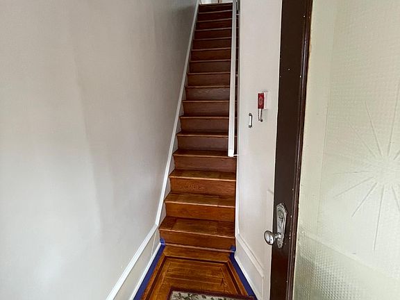 2nd image of 2509 S 16th St Floor 2