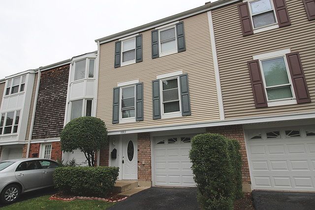 1st image of 1883 Williamsburg Dr