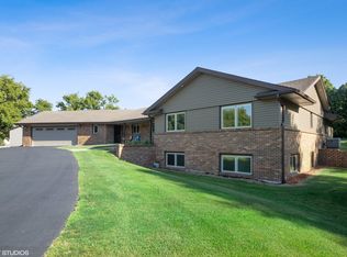 6682 W Gate Ct, Roscoe, IL 61073