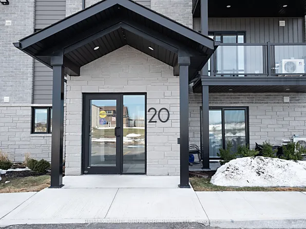 20 Hillside Meadow Dr #211, Quinte West, ON K8V 0J5