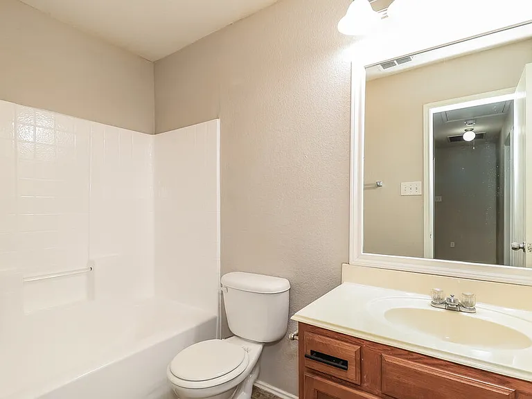 10628 Wild Oak Dr — Photo 15