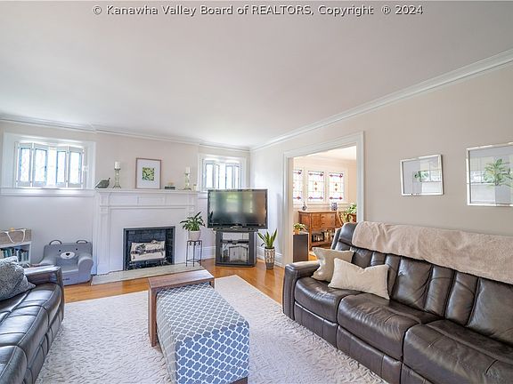 4th image of 506 Swarthmore Ave