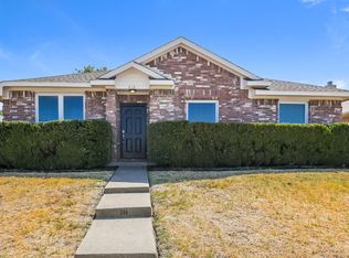 216 Rosewood Ln, Cedar Hill, TX 75104