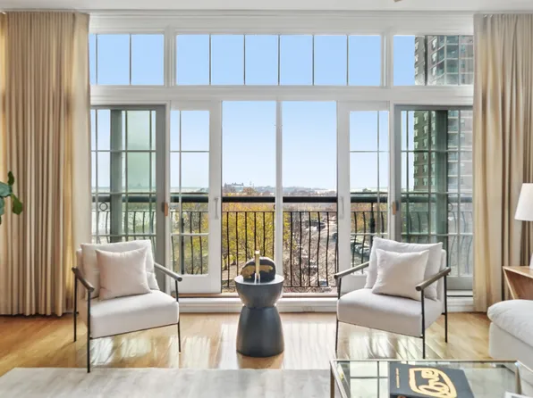 174 Washington Street image 10 of 33