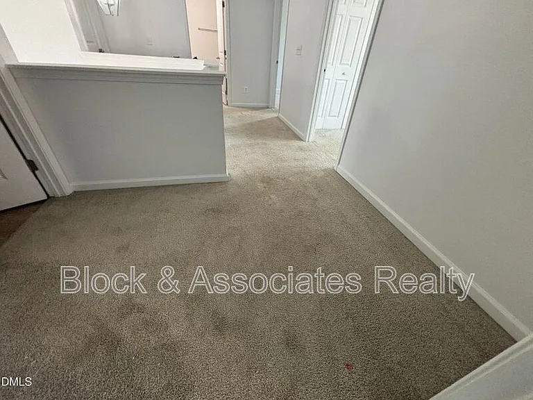 101 Red Bird Dr — Photo 40
