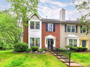 25 Sheffield Ct, North Brunswick, NJ