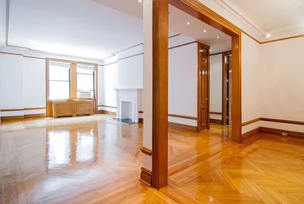 Rented by WAM Partners - William Moses Co. | media 61