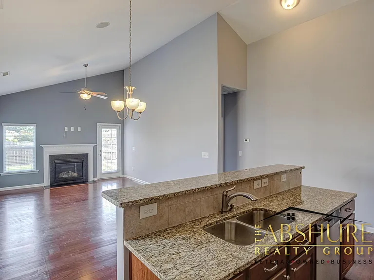 535 Smithridge Way — Photo 10