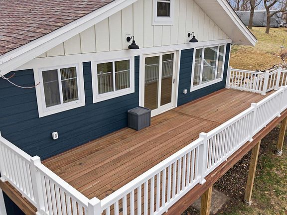 3rd image of 21135 Elkview Cir