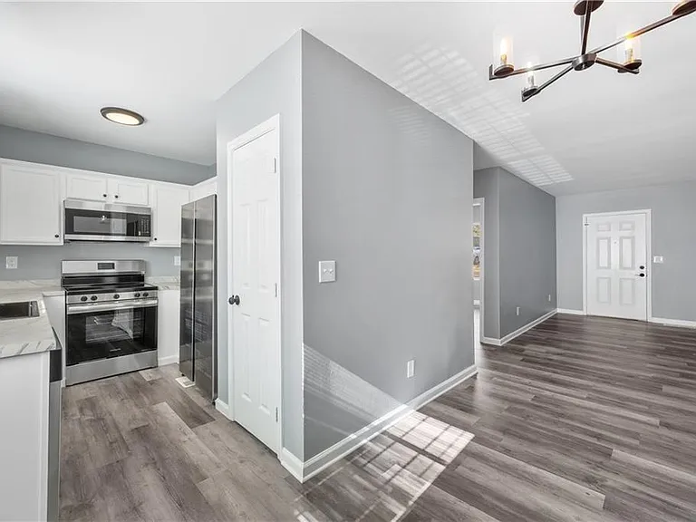 501 Pine Park St #D — Photo 7
