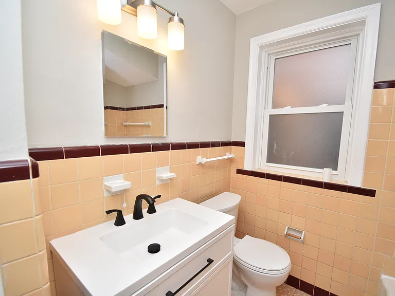 6351 Sutherland Ave #6351 — Photo 11