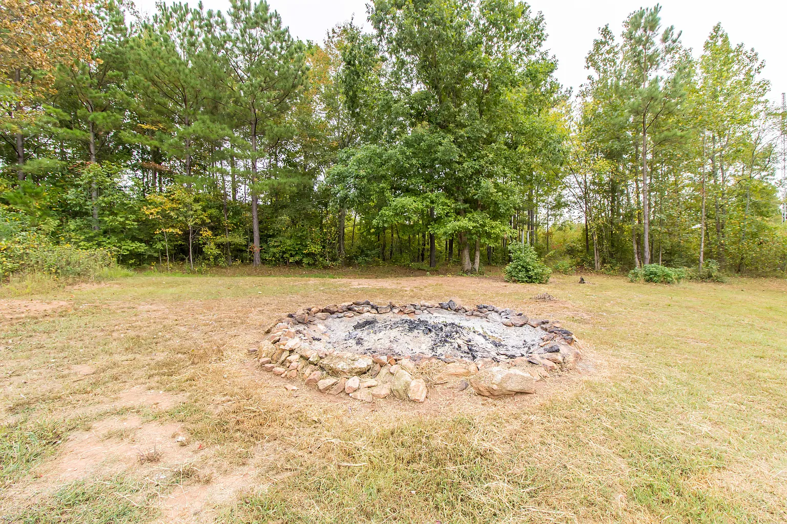 2125 Morgan Ln photo 1