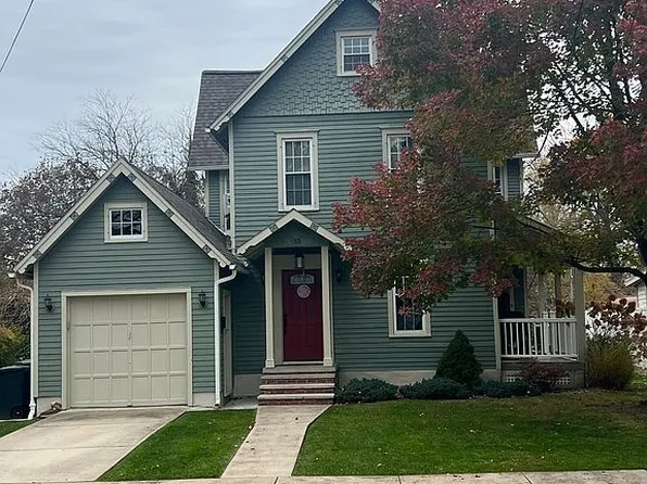 33 Green St, Muncy, PA 17756