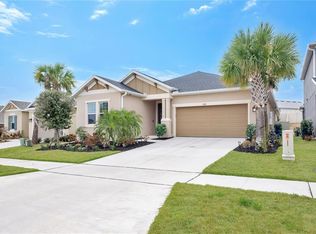 2915 Crest Wave Dr, Clermont, FL 34711