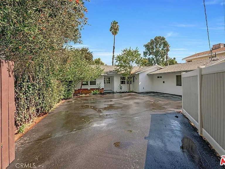5628 Ponce Ave — Photo 32