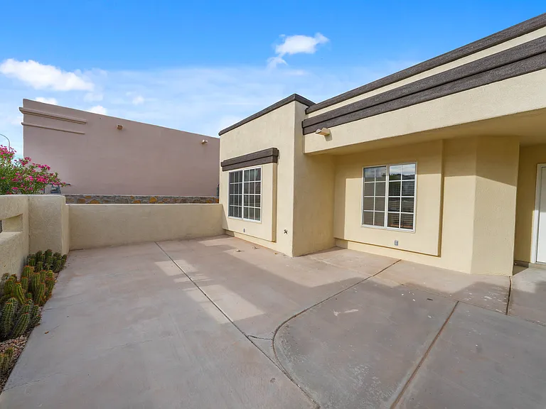 2641 Bearcat Dr — Photo 3