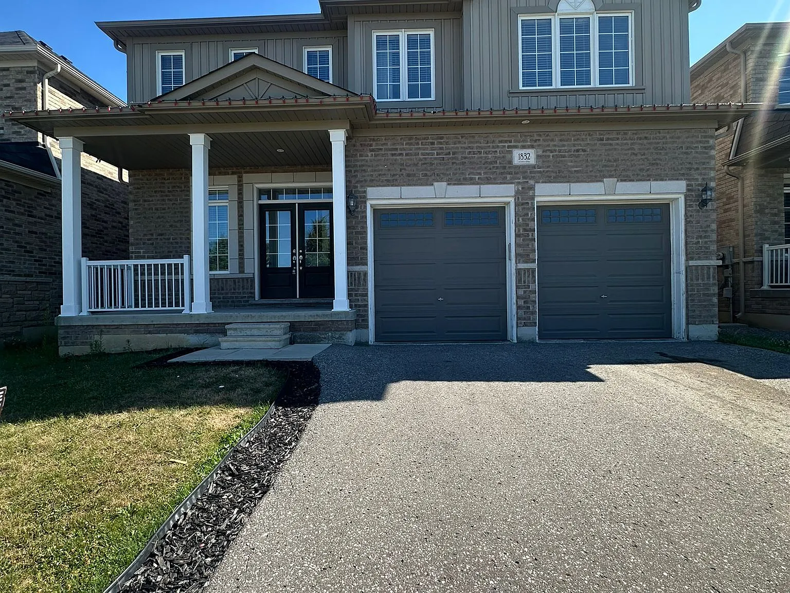 4 bed, $3,500 — Photo 1