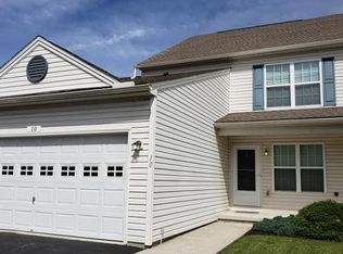 10 Cedarfield Dr, Gettysburg, PA 17325