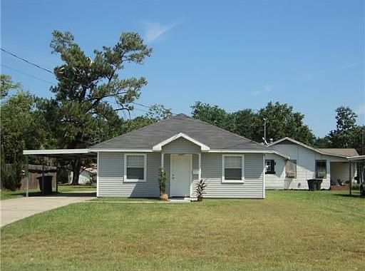 1st image of 2477 1st Ave