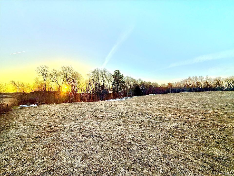 1st image of 2182 Snake Hill Road