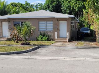 141 NE 168th St #0, Miami, FL 33162
