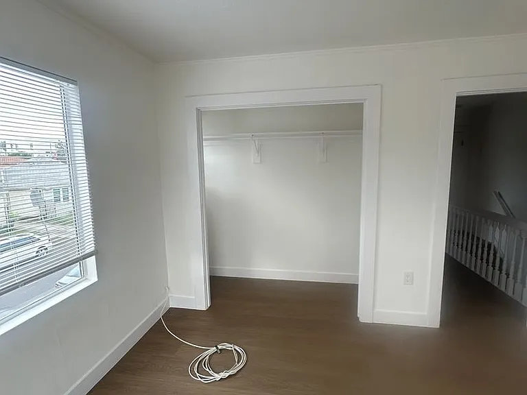 1046 W Martin Luther King Jr Blvd — Photo 19