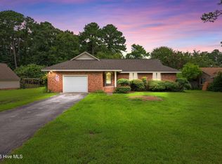 212 Rockledge Rd, New Bern, NC 28562