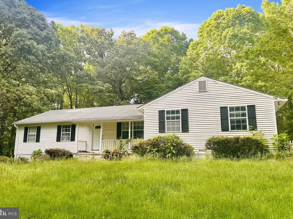 2921 Deep Landing Rd, Huntingtown, MD 20639