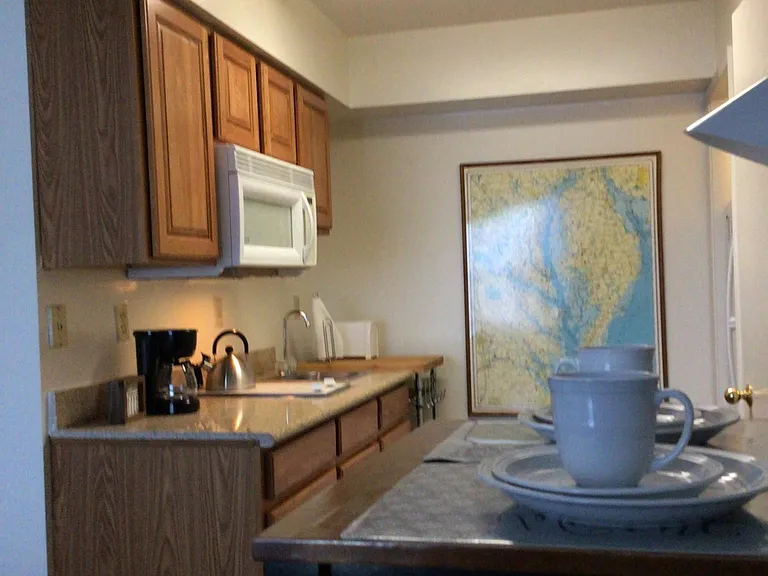 Hickory Hills East — Photo 28