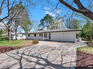 220 Rice Creek Ter NE, Fridley, MN 55432