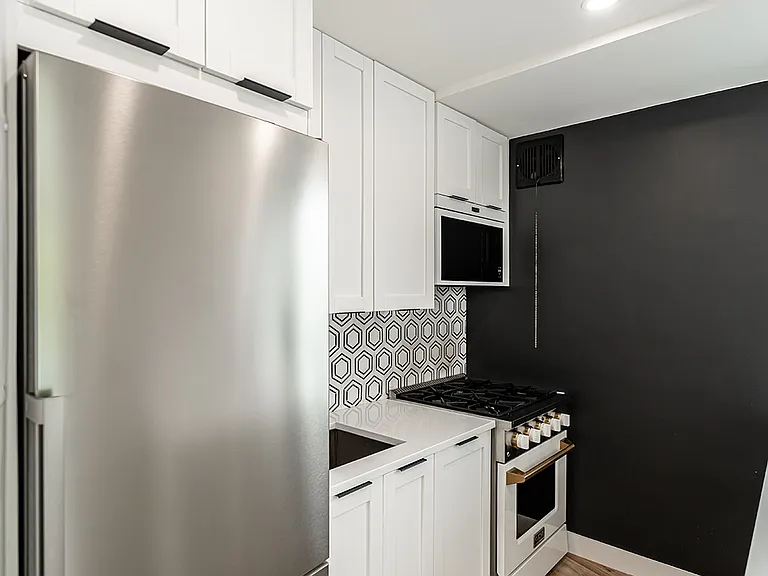 4200 Cathedral Ave NW #1005 — Photo 21