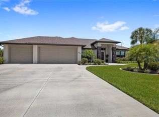 600 Encarnacion St, Punta Gorda, FL 33983