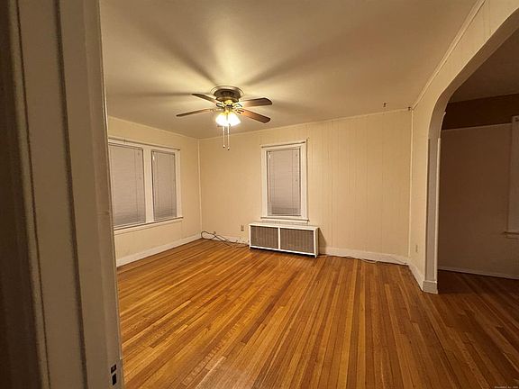 5th image of 23 Treadwell St #1
