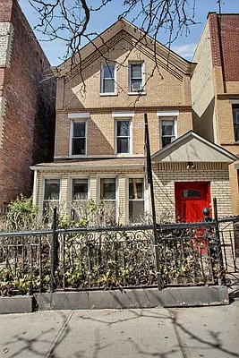 Sold by Compass | media 1
