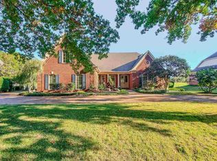 10275 Shrewsbury Run W, Collierville, TN 38017