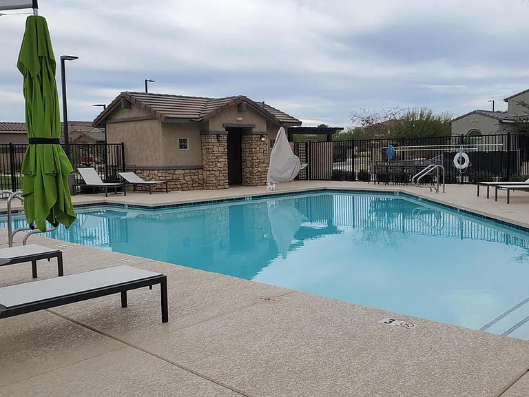 2225 N 140th Dr — Photo 44