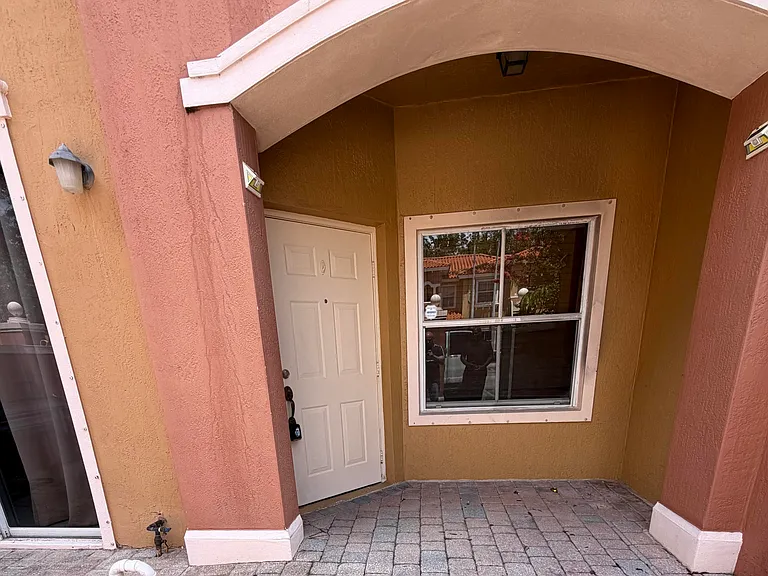 765 SW 107th Ave #2303 — Photo 2