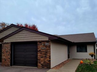 829 Cedar Ct #8D, New Richmond, WI 54017