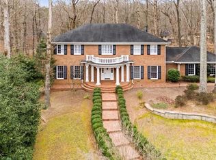 755 River Gate Dr, Sandy Springs, GA 30350