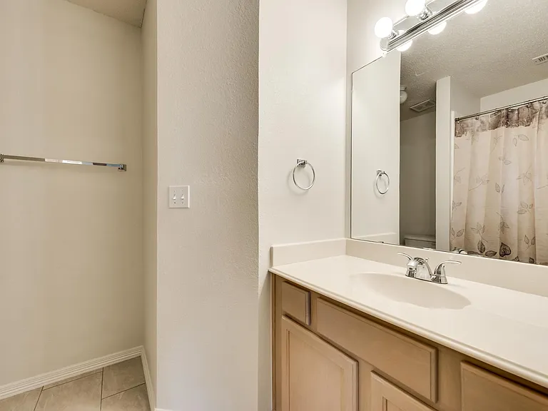 12261 Cajun Dr — Photo 24
