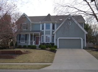 13114 Grandview St, Overland Park, KS 66213
