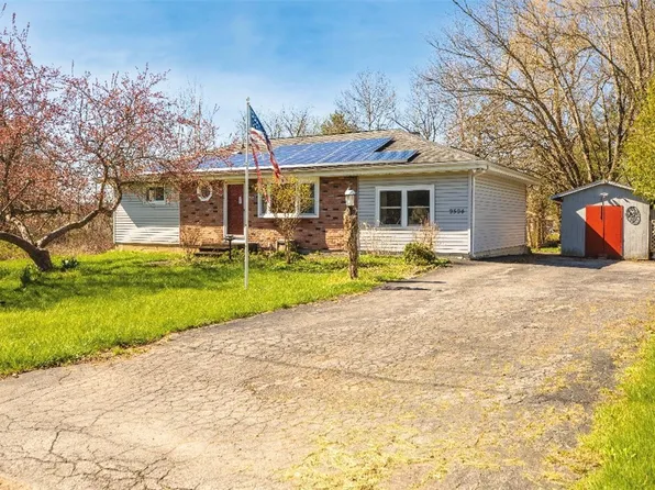 9594 Maynard Dr, Marcy, NY 13403