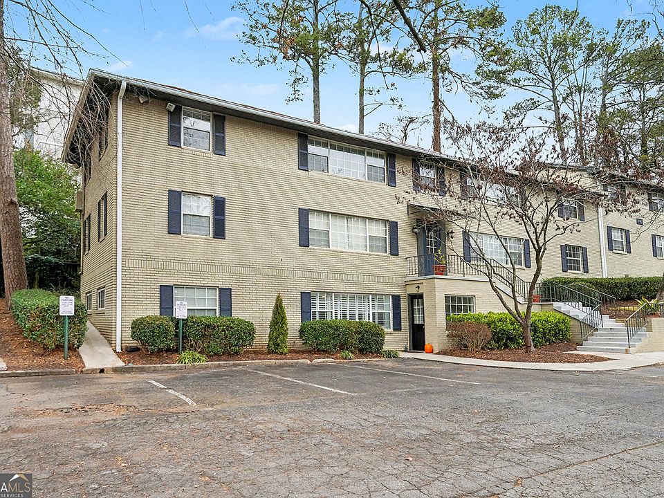 1st image of 1647 Briarcliff Rd NE APT 8