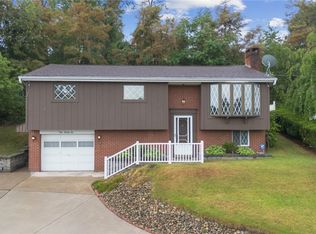 126 Hershey Dr, McKeesport, PA